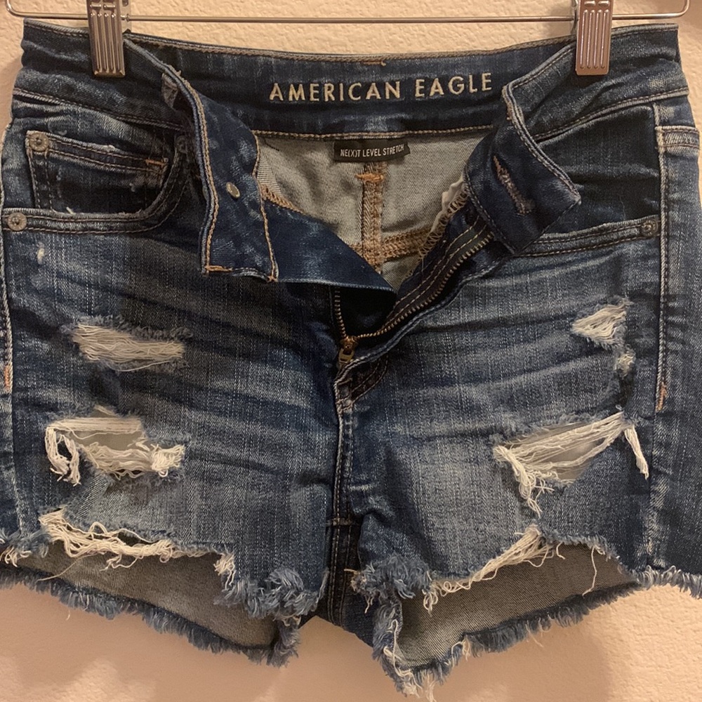 AE Destroyed High Rise Shorts - Picture 3 of 6